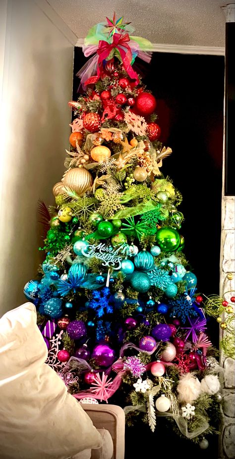 Gradient Rainbow Christmas Tree, Rainbow Pride Christmas Tree, Christmas Tree Dye Ideas, Rainbow Christmas Trees, Color Block Christmas Tree, White Rainbow Christmas Tree, Rainbow Theme Christmas Tree, Crayola Christmas Tree, Colorful Xmas Tree