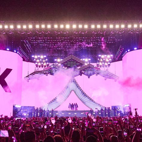 Blackpink - Coachella Concert Week2 - April 22, 2023. From Weverse. Blackpink Background, Kpop Vision Board, Coachella Stage, Coachella Concert, Born Pink Blackpink, Blackpink Coachella, We Are Forever, Stage Background, Black Pink Background