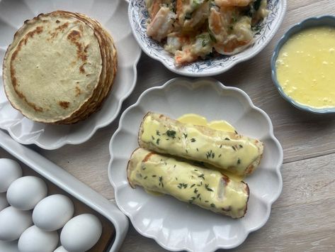 Shrimp Crepes with Hollandaise Sauce Shrimp Crepes, Filling For Crepes, Shrimp Filling, Crepes Filling, Crepes Recipe, Creamy Shrimp, Hollandaise Sauce, Crepe Recipes, Healthy Eyes