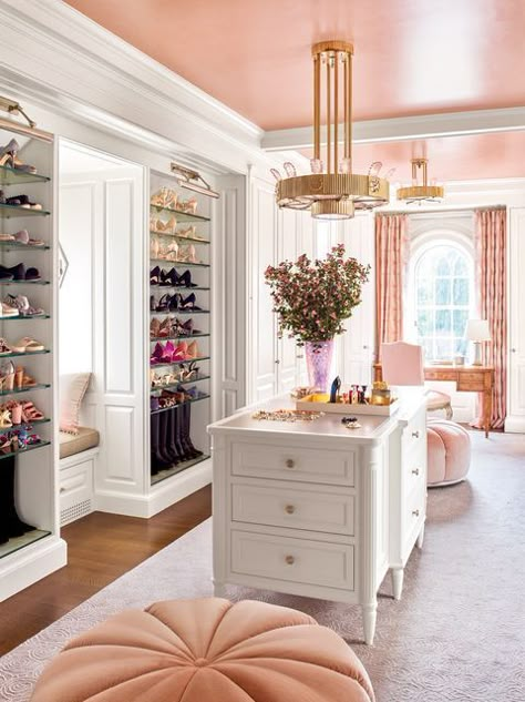 Dressing Room Closet, Dream Closet Design, Closet Decor, Closet Room, Glam Room, Dream Closets, Dressing Rooms, Room Closet, Walk In Closets