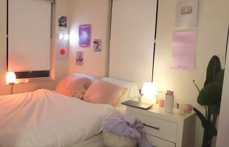 Emily Paulichi Bedroom, Emily Paulichi Room, Emily Paulichi, Pastel Room Decor, White Room Decor, Future Room, Pastel Room, Room Goals, Perfect Bedroom