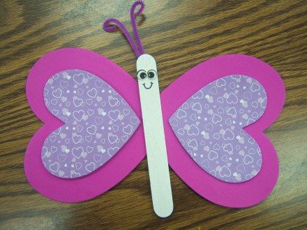 st-valentines1 Storytime Crafts, Preschool Valentines, Valentines Day Crafts, Heart Butterfly, Valentine Crafts For Kids, Preschool Arts And Crafts, Valentine Projects, Valentines Crafts, Valentines Art