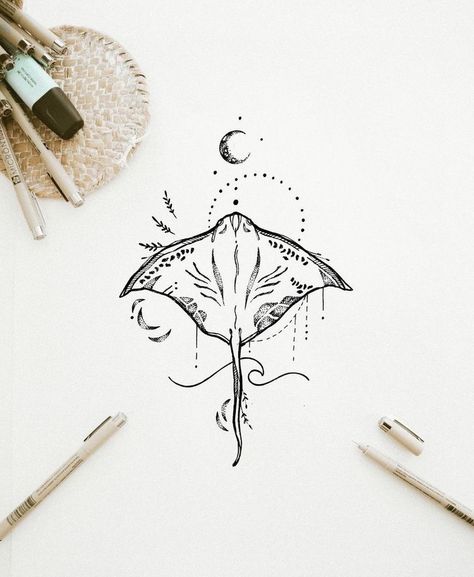 Line Line Tattoo, See Life Tattoo, Manta Ray Moon Tattoo, Sting Ray And Sea Turtle Tattoo, Cool Stingray Tattoo, Stingray Hand Tattoo, Ocean Tattoo Drawings, Tattoo Sea Creatures, Ocean Arm Tattoos For Women