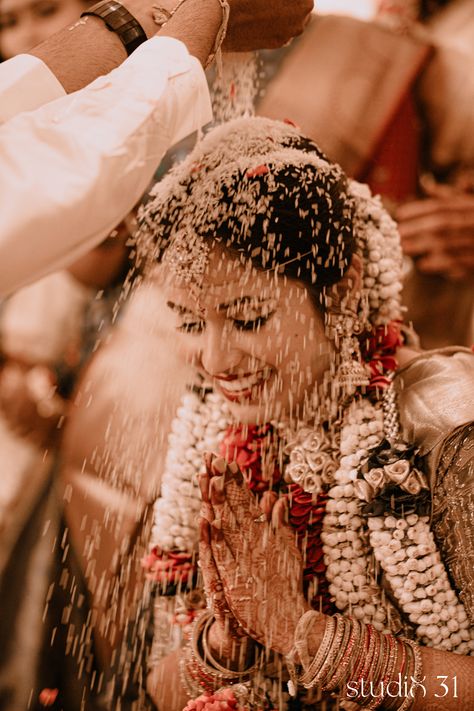 south indian bride candid wedding photo from studio 31 Telugu Wedding Aesthetic, Shadi Pose, Telugu Wedding Photography, Telugu Marriage, Shaadi Aesthetic, Iyer Wedding, Bride Portrait Photography, Marriage Pics, Bride Pics