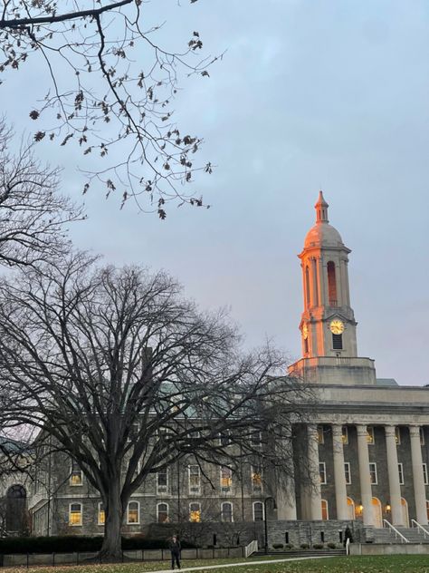 Happy Valley Penn State, Penn State Aesthetic, Big Beautiful Houses, Romanticizing College, Penn State College, We Are Penn State, College Vibes, Academic Aesthetic, College Vision Board