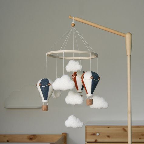 Cloud mobile nursery