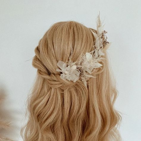 Baby Shower Flower Crown, Hair Pins For Wedding, White Hair Clips, Feather Hair Accessories, Feather Hair Pieces, Flower Hair Clips Wedding, Bridal Hair Pieces Flower, Boho Hair Pins, Feather Flowers