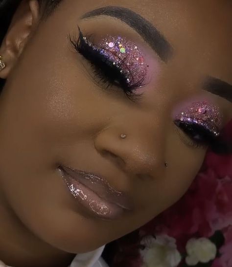 Light Pink Makeup Looks Black Women Prom, Face Beat Makeup Pink, Prom Pink Makeup Looks, Makeup For Prom Pink, Silver And Pink Makeup Looks, Pink Makeup Looks For Prom, Pink Birthday Makeup Looks, Valentine’s Day Makeup Black Women, Valentines Day Makeup Black Women