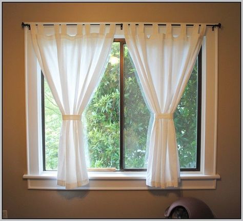 Small Bathroom Window, Short Window Curtains, Window Curtain Designs, Bathroom Window Curtains, Window Curtains Living Room, Window Curtains Bedroom, Small Window Curtains, Window Treatments Bedroom, Small Window