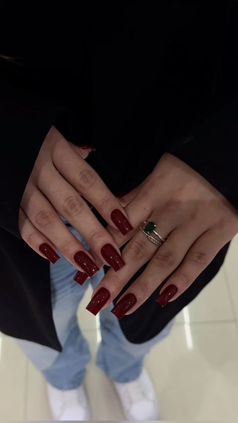 Short Coffin Acrylic Nails Designs Winter Simple, Animal Print Red Nails, Birthday Nail Square, Autumn Nails Red Wine, Dark Red Nails Ballerina, Red Basic Nails, Coffin Dark Red Nails, Cute Dark Red Nails, Cherry Red Square Nails