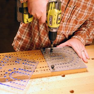 Free Cribbage Board Templates, Cribbage Board Diy, Cribbage Board Template, Travel Cribbage Board, Cribbage Pegs, Custom Cribbage Board, Wood Projects Plans, Fun Card Games, Project Steps