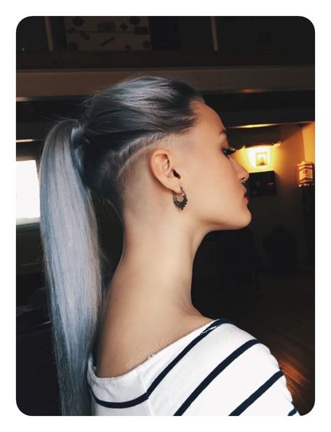 60+ Undercut Hairstyles For Women That Really Stand Out - NiceStyles Long Hair Shaved Sides, Lesbian Haircut, Undercut Hair Designs, Undercut Hairstyles Women, Undercut Long Hair, Undercut Designs, Undercut Women, A Ponytail, Undercut Hairstyles