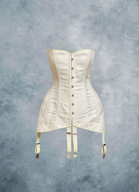 Titanic Era Dress, Vintage Underbust Corset, Vintage Corset Aesthetic, 1910s Corset, 1920s Corset, Vintage Corset Outfit, Corset Dress Vintage, Victorian Corsets, 1912 Fashion