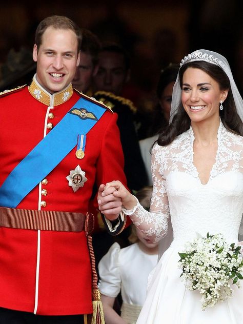 William Kate Wedding, Pop Culture Moments, Kate Middleton Wedding, Royal Family Pictures, Princess Life, Princess Catherine Of Wales, Catherine Of Wales, Prince William And Kate Middleton, Kate Middleton And Prince William