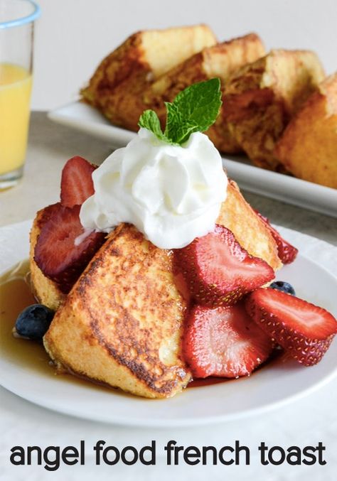 Angel Food French Toast is a sweet meal perfect for weekend brunch with your family. Cake French Toast, Roti Panggang, What's For Breakfast, French Toast Recipe, Breakfast Of Champions, Angel Food Cake, Toast Recipes, Angel Food, Food Cake