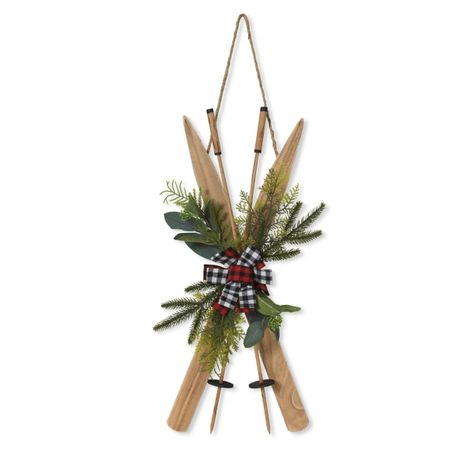 Winter Greenery Ski Wall Plaque from Kirkland's Ski Decorations Christmas, Ski Decorations, Ski Wall Decor, Winter Porch Decorations, Wood Window Frame, Christmas Picture Frames, Christmas Sled, Wood Slice Ornaments, Painting Burlap