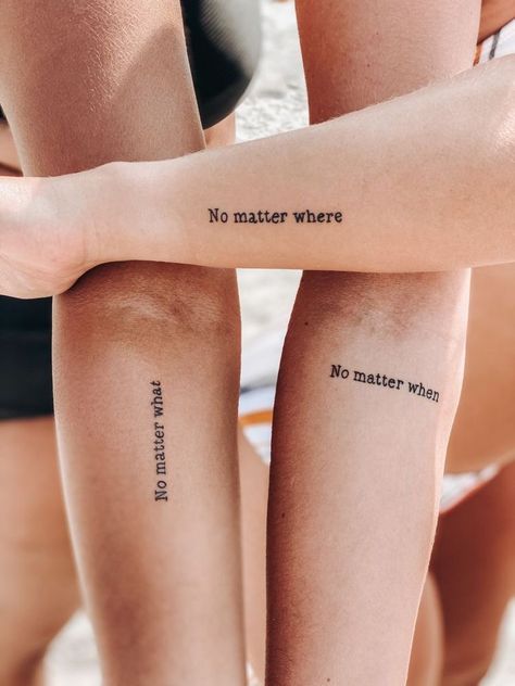 Tattoo Ideas Small Matching, Cousin Tattoo Ideas, Matching Cousin Tattoos, Matching Bff Tattoos, Cousin Tattoos, Small Sister Tattoos, Maching Tattoos, Tattoo 2023, Matching Friend Tattoos