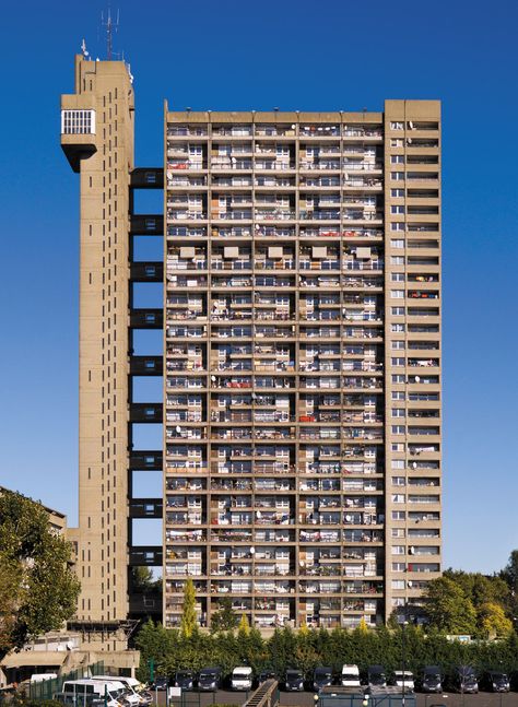 Trellick Tower, North Kensington, Architecture Brutalism, Council House, Brutalism Architecture, Brutalist Buildings, Kensington And Chelsea, Tower Block, London Architecture