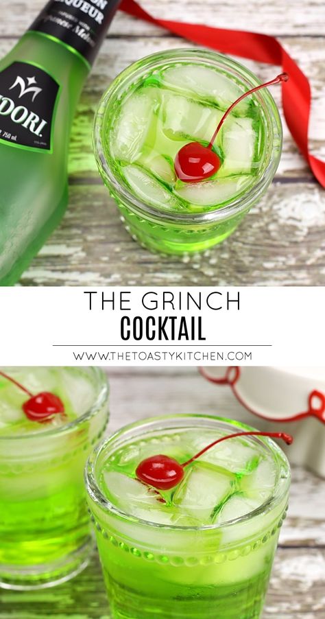 Christmas Alcholic Drinks, The Grinch Cocktail, Grinch Cocktail, Xmas Cocktails, Holiday Party Drinks, Christmas Drinks Alcohol Recipes, Xmas Drinks, Christmas Party Drinks, Christmas Drinks Recipes