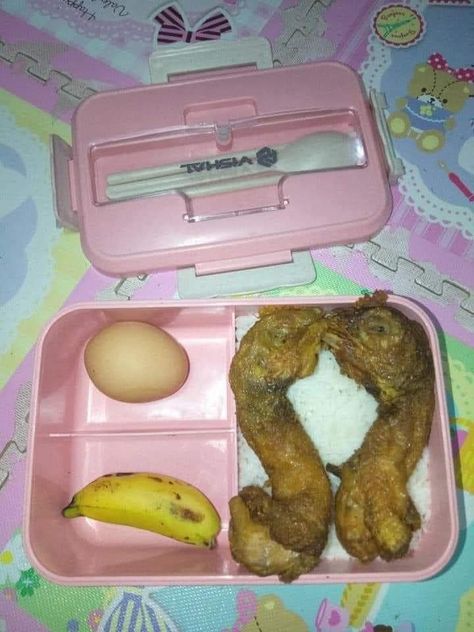 Lunchbox Aesthetic, 2023 Humor, Brunch Chicken, Very Funny Pictures, Im Going Crazy, Funny Profile Pictures, Funny Reaction Pictures, Really Funny Pictures, Type A