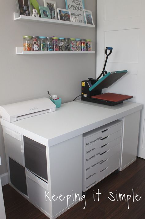 DIY Crafting Table {Vinyl Work Station} • Keeping it Simple Office Craft Room Combo, Cricut Storage, Craft Tables With Storage, Ikea Craft Room, Ikea Desk Hack, Ikea Crafts, Desk Hacks, Craft Table Diy, Hacks Ikea