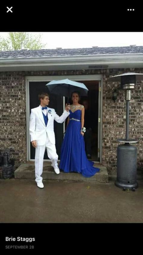 White Tux Prom Couple, White Tux For Prom, White Suit Prom Couple, Tux Ideas For Prom, White Tuxedo Prom, White Prom Tux, Tux For Prom, White Prom Suit, Tux Prom