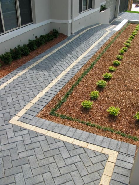 Garden Ideas Driveway, Patio Blocks, Pavement Design, Paving Pattern, Paver Designs, Walkway Landscaping, Outdoor Paving, Patio Pavers Design, Paving Design