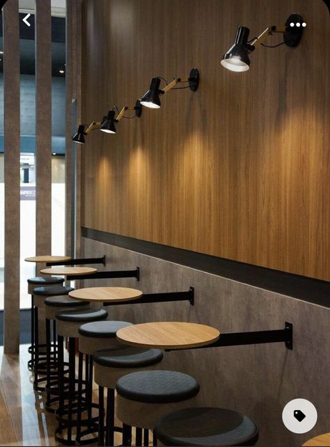 Cool Restaurant Design, Small Restaurant Design, Coffee Bar Design, Cafe Seating, Coffee Shop Interior Design, Decoration Restaurant, Design Café, Bar Interior Design, Cafe Shop Design