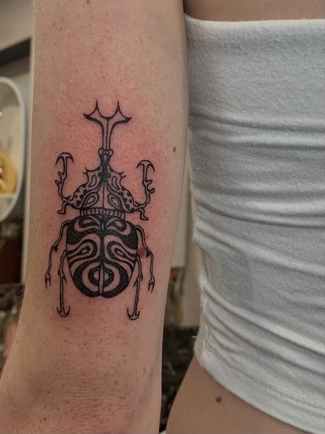 Beetle tattoo Beetle Wings Tattoo, Bug Forearm Tattoo, Hissing Cockroach Tattoo, Ant Eater Tattoo, Bug Elbow Tattoo, Color Bug Tattoo, Traditional Style Bug Tattoo, Beetle Leg Tattoo, Beetle Chest Tattoo