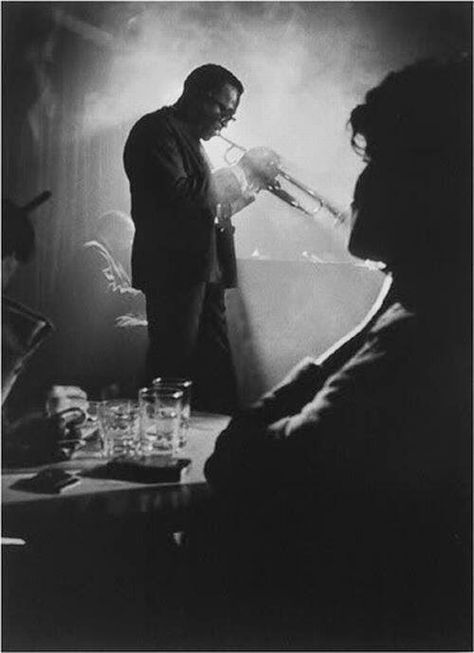 Music in the Shadows: New Film Noir Musical Book Dennis Stock, Arte Jazz, Jazz Artists, Black And White Photograph, Rock N’roll, Jazz Club, Miles Davis, Jazz Musicians, Jazz Festival