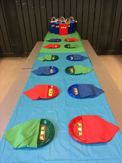 Lego Ninja Party Ideas, Ninjago Table Decorations, Ninjago Party Ideas Decoration, Ninjago Decorations Ideas, Lego Ninjago Party Decorations, Lego Ninjago Decorations, Ninja Go Birthday Party, Lego Ninjago Birthday Party Ideas, Ninja Lego Birthday Party