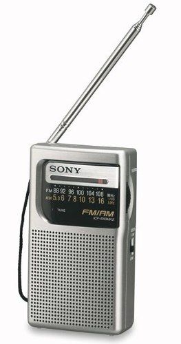 radio portatil sony am/fm analogico s10 correa d mano bocina Fiat X19, What Year Is It, Sw Radio, Pocket Radio, Shortwave Radio, Portable Radio, Boxing Conditioning, Fm Radio, Walkie Talkie