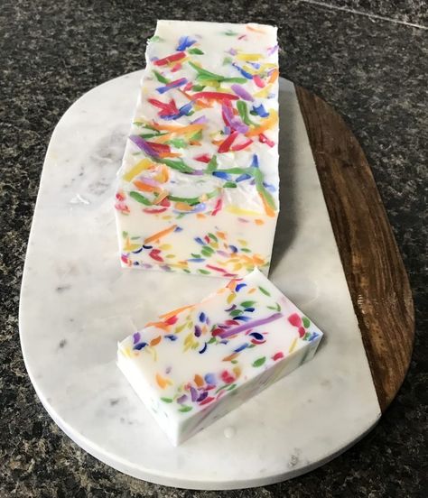 Rainbow Confetti Soap Recipe | Bulk Apothecary Blog Homemade Soap Molds, Confetti Soap, Soap Making Business, Beeswax Soap, Cold Process Soap Designs, Natural Soaps Recipes, Pumpkin Spice Soap, Cocoa Butter Soap, Soap Tutorial