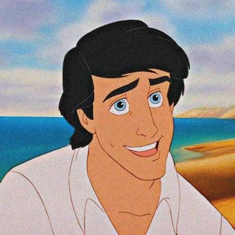 Eric Aesthetic, Eric Little Mermaid, Principe Eric, Prince Disney, Disney Character Sketches, Jonah Hauer King, Li Shang, Girl Singing, Male Cartoon