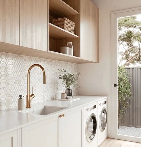 9 Cool Small Laundry Room Design Ideas - Matchness.com Neoclassical Interior, Laundry Room Renovation, Laundry Design, Modern Laundry Rooms, Laundry Room Inspiration, Laundry Room Remodel, Small Laundry Room, Small Laundry, Room Renovation