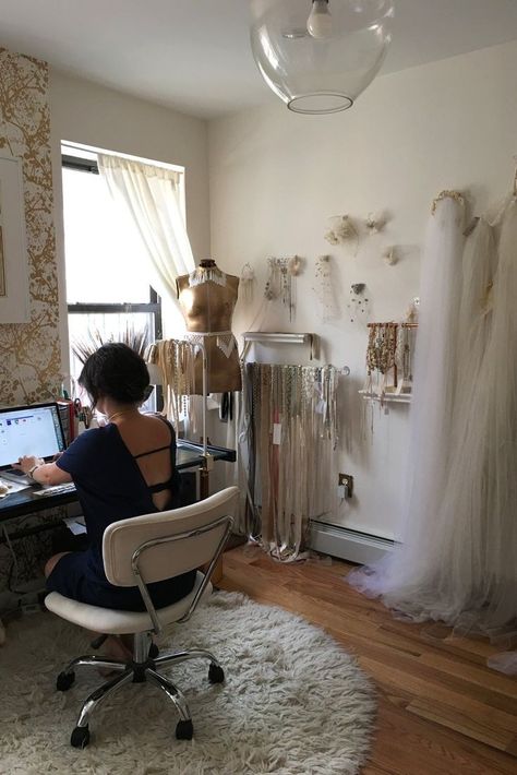 Fashion Designer Room Aesthetic, Design Studio Workspace, Fashion Dream Job, Fashion Designer Studio, Sewing Room Design, Fashion Student, Durham North Carolina, Workspace Inspiration, Activities Ideas