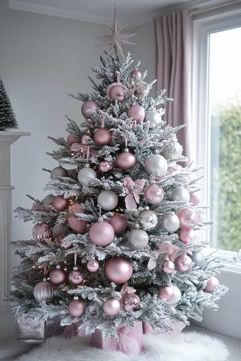 Frosted Christmas Tree Ideas Pink, Pink White Silver Christmas Decorations, Grey And Pink Christmas Tree, Pink Frosted Christmas Tree, Pink And Gray Christmas Tree, Silver And Rose Gold Christmas Tree, Dusty Pink Christmas Tree, Christmas Tree Pink And Silver, Advent Christmas Tree