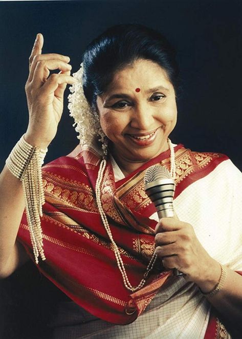 Asha Bhosle Mohd Rafi, Antic Jewellery, Bollywood Singers, Indian Singers, Indian Wedding Flowers, Asha Bhosle, Bengali Song, Wallpaper Full Hd, Star Of The Day