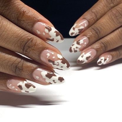 Weddig Nails, September Nails Art, Nails September, Fall Season Nails, Cowboy Nails, Maquillage Yeux Cut Crease, Western Nails, Season Nails, Bridesmaids Nails