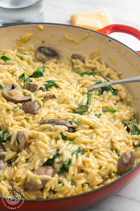 Mushroom Asparagus Orzo, Orzo Pasta Recipes Vegetarian, Creamy Spinach And Mushroom Orzo, Orzo Spinach Mushroom, Recipes Using Mushrooms And Spinach, Orzo Recipes Mushroom, Mushroom Orzo Risotto, Orzo Easy Recipe, Creamy Mushroom Spinach Orzo