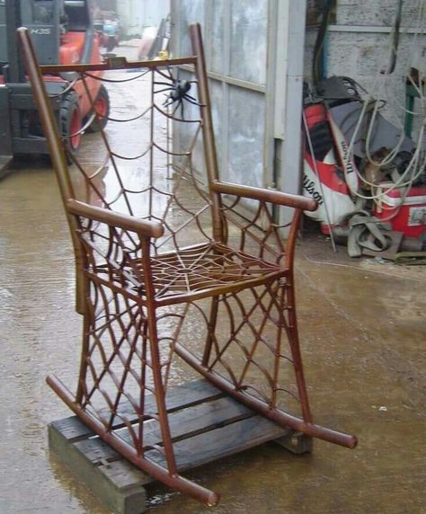 Goth Ideas, Goth House, Pumpkin King, Social Art, Goth Home, Front Porches, Sculpture Metal, Art Chair, Rocking Chairs