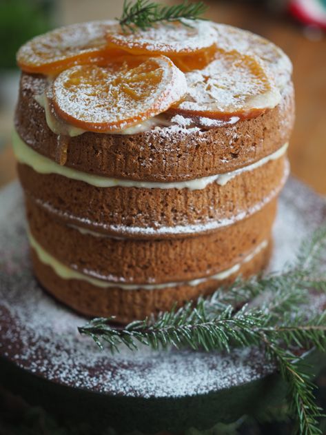 Norwegian Baking, Christmas Delicacies, Orange Christmas Cake, Orange Spice Cake, Norwegian Waffles, Candied Oranges, Molasses Cake, Scandinavian Recipes, Syrup Cake