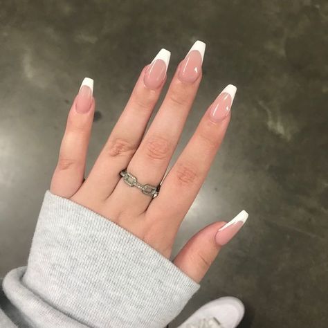 French Tip Nails On Coffin, Sparkly White French Tip Nails Coffin, Short French Nails Coffin, Natural French Tip Nails Coffin, Acrylic Nail Designs Coffin French Tip, Cute Summer Nails Simple French Tips, French Tip Coffin With Design, Acrylics That Go With Anything, White French Tips Coffin Shape