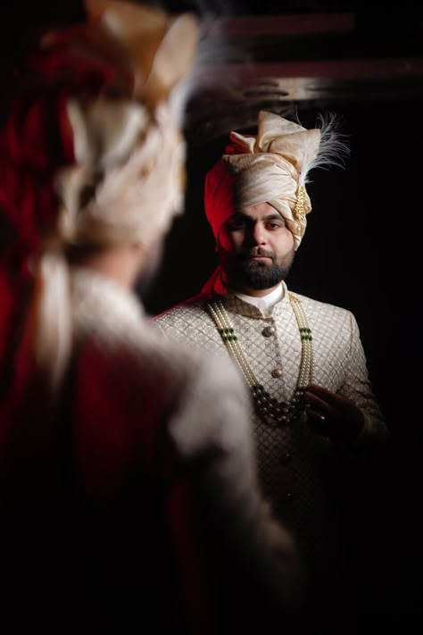 Groom Dressing Photography, Groom Single Poses Indian Wedding, Indian Groom Portraits, Indian Wedding Groom Poses, Indian Groom Getting Ready Pictures, Groom Dress Shoot, Wedding Groom Photoshoot, Groom Shoot Poses, Groom Get Ready Photos