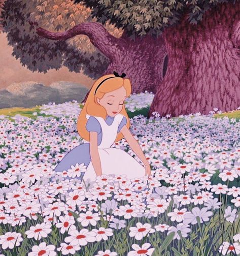 Vintage Alice In Wonderland, Disney Vintage, Silver Age, Trendy Wallpaper, Wallpaper Phone, A Cartoon, The Princess, Alice In Wonderland, Disney