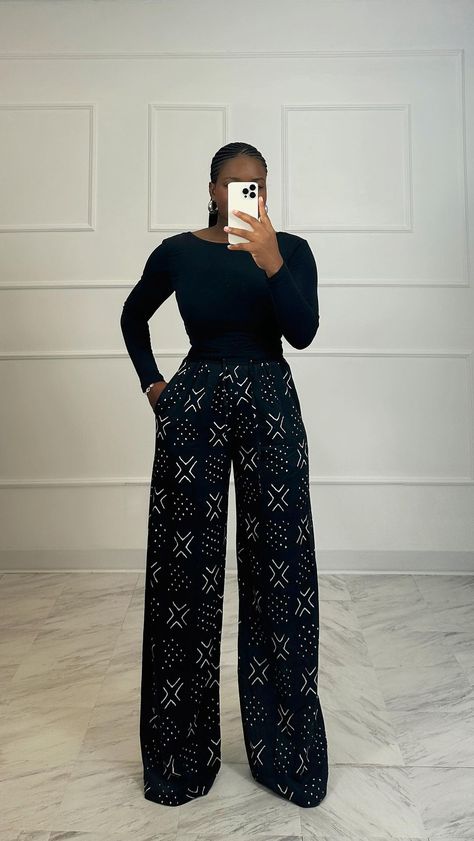 We are restocking our top selling Maxi Garden Dress on Tuesday 20th Stay tuned! www.lilicreation.net | Instagram Pant And Top Outfit Casual, Net Top Outfits, Pant And Top Outfit, African Pants Outfits, Pants Black Outfit, Ankara Palazzo Pants, Pantalon Outfit, Bas Large, Ankara Pants