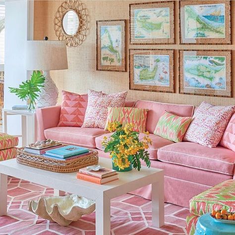 lucky peacock designs (@luckypeacockdesigns) • Instagram photos and videos Pink Couch Living Room, Pink Sofa Living Room, Peach Home Decor, Beach Style Bedroom, Palm Beach Decor, Palm Beach Chic, Pink Couch, Florida Decor, Florida Condos