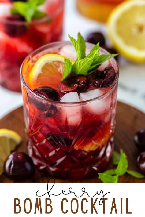 This Bourbon Cherry Cocktail is super easy to throw together and perfect for berry season! It can be made with any liquor that you have on hand! Adult Holiday Drinks, Cherry Cocktail Recipes, Coquito Drink, Peaches And Cherries, Cherry Bourbon, Bourbon Drink, Vegan Cocktails, Berry Cocktail, Cherry Drink