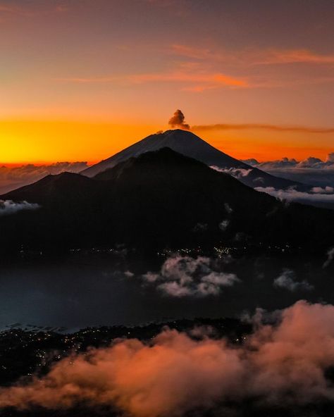 Mt Batur Sunrise Trek, Bali Hiking, Indonesia Volcano, Bali Volcano, Mount Batur Bali, Mt Batur, Kintamani Bali, Bali Activities, Volcano Hike