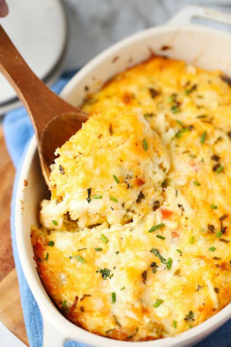 Breakfast Hashbrown Casserole, Breakfast Hashbrown Recipes, Hashbrown Breakfast Casserole Recipe, Hashbrown Casserole Recipe, Cheesy Hashbrown Casserole, Healthy Breakfast Casserole, Breakfast Hashbrowns, Overnight Breakfast Casserole, Breakfast Meat